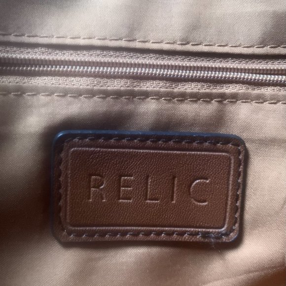 Relic/Fossil Dark Saddle Brown Front Pouch Gold Handle Crossbody Purse - Picture 4 of 5